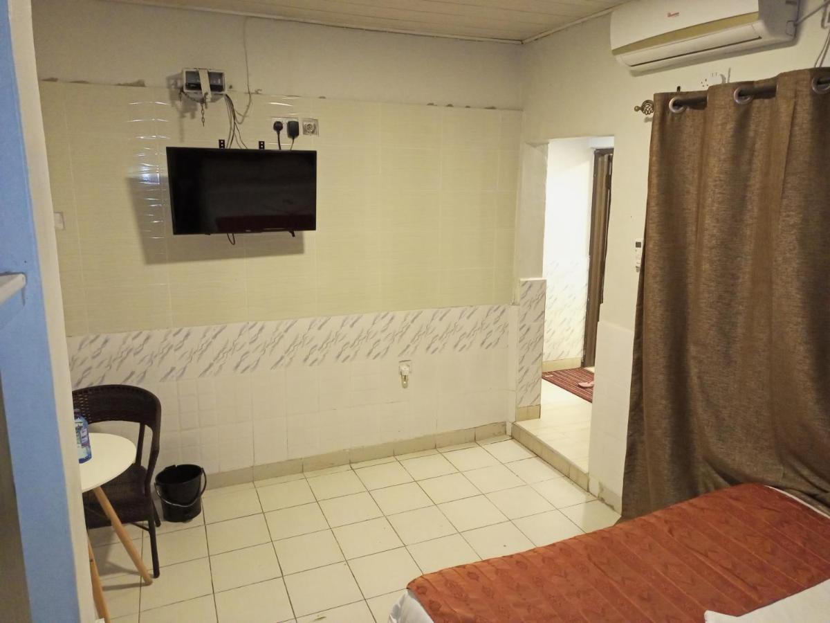 Beach View Hotel - Kisumu Kültér fotó