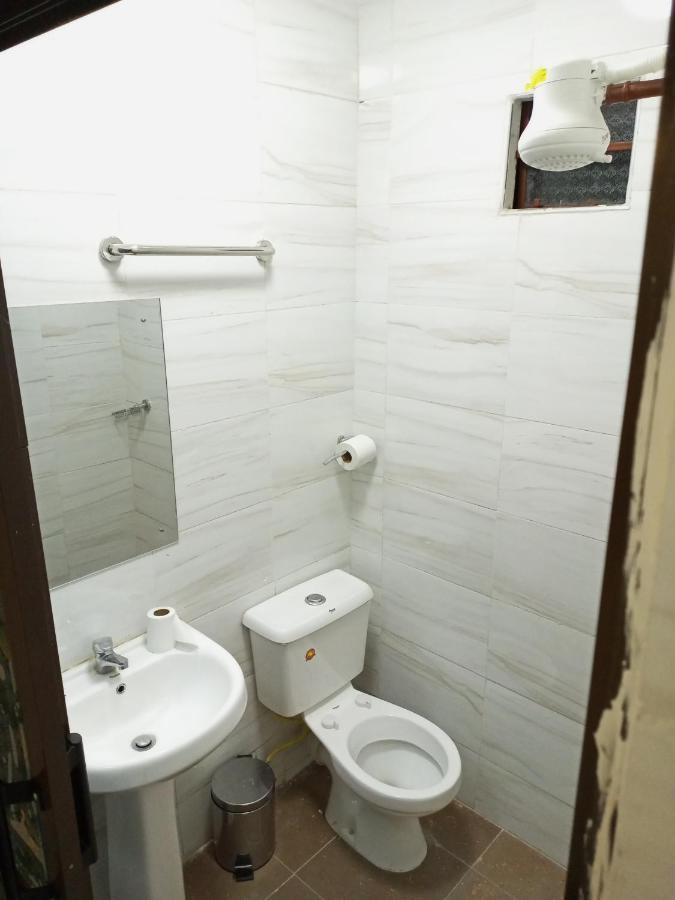 Beach View Hotel - Kisumu Kültér fotó